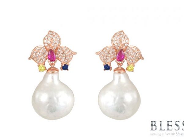 Сребърни обеци "DEMIRRA“ с покритие от розово злато с естествена перла на бижутерия Blessa цена 89.00лв