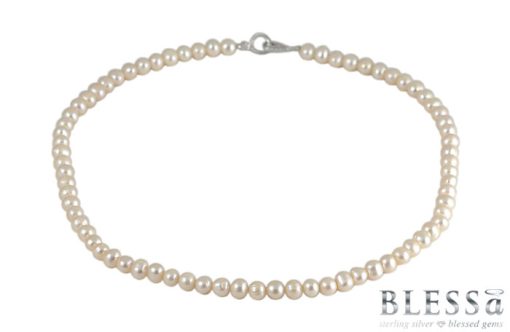 Сребърно колие "LA PERLA" с покритие от родий с Естествени култивирани перли и Циркони на бижутерия Blessa цена 65.00лв
