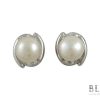 Сребърни обеци "LA PERLA" с покритие от родий с Естествени култивирани перли цвят бял на бижутерия Blessa цена 52.00лв