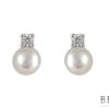Сребърни обеци "LA PERLA" с покритие от родий с Естествени култивирани перли на бижутерия Blessa цена 29.00лв