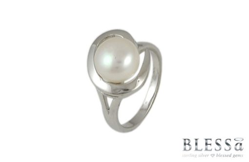 Сребърен пръстен "LA PERLA" с покритие от родий с Естествени култивирани перли цвят бял на бижутерия Blessa цена 45.00лв