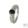 Сребърен пръстен "Естествен сапфир и бял топаз" с покритие от родий черен цвят на бижутерия Blessa цена 95.00лв