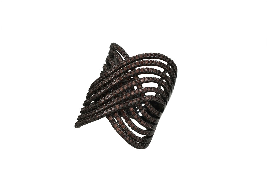 Пръстен ~Browny~ 1 сребърен пръстен в черно с циркони от бижутерия blessa на цена 125 лв